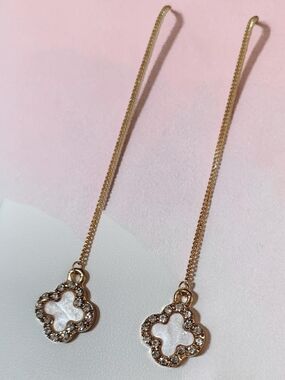 New Clover Dangle Drop Earrings In Mother Of Pearl With Crystal Accents